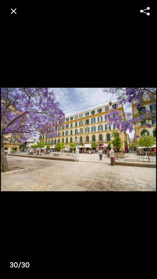 Stylish Apartment In The Heart Of Malaga With Pool Exteriör bild
