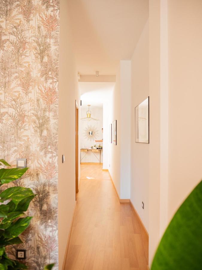 Stylish Apartment In The Heart Of Malaga With Pool Exteriör bild